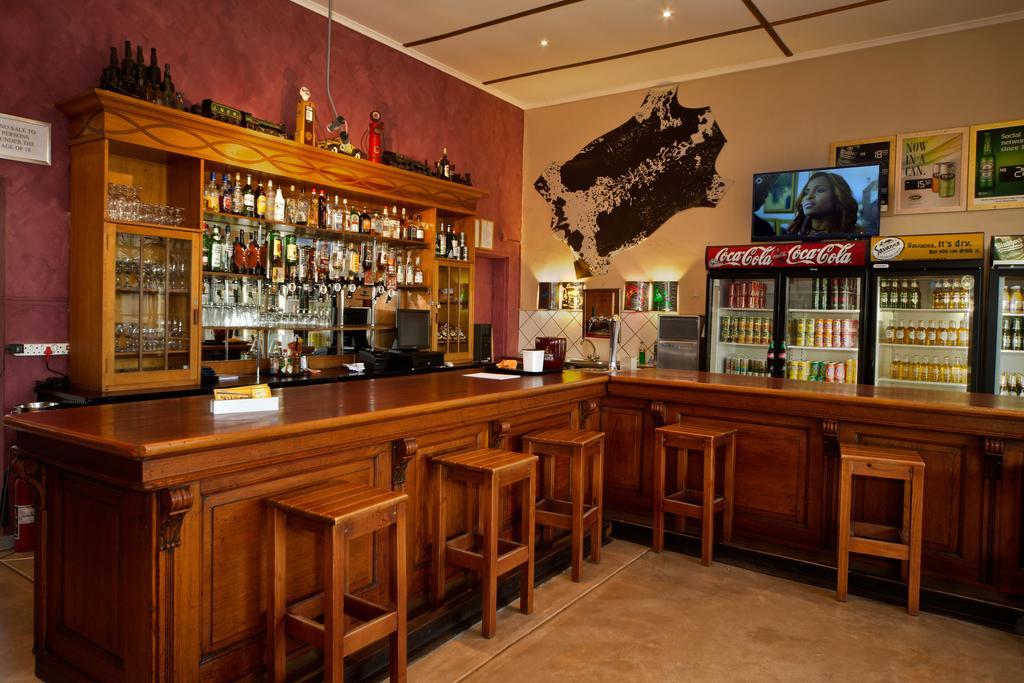 Bahnhof Hotel アウス エクステリア 写真