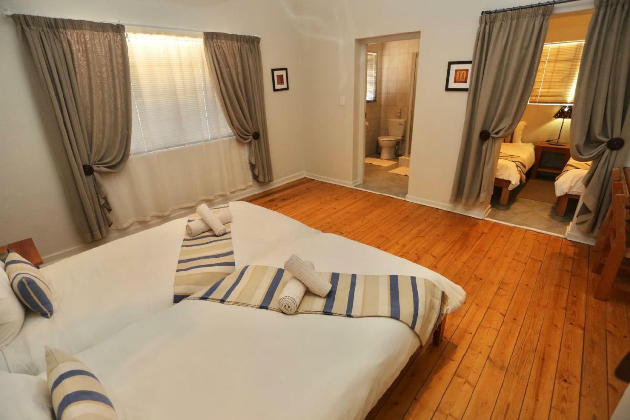 Bahnhof Hotel アウス エクステリア 写真